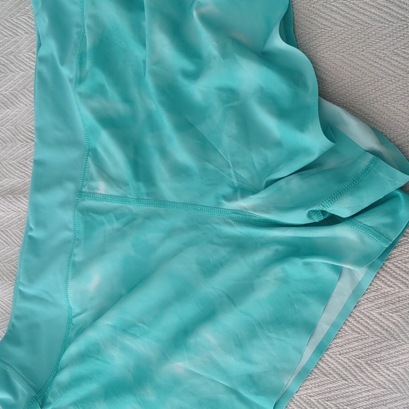 Athleta Run With It Turquoise Women's Athletic 3.5" Athleasure Running Shorts XL - Picture 4 of 9